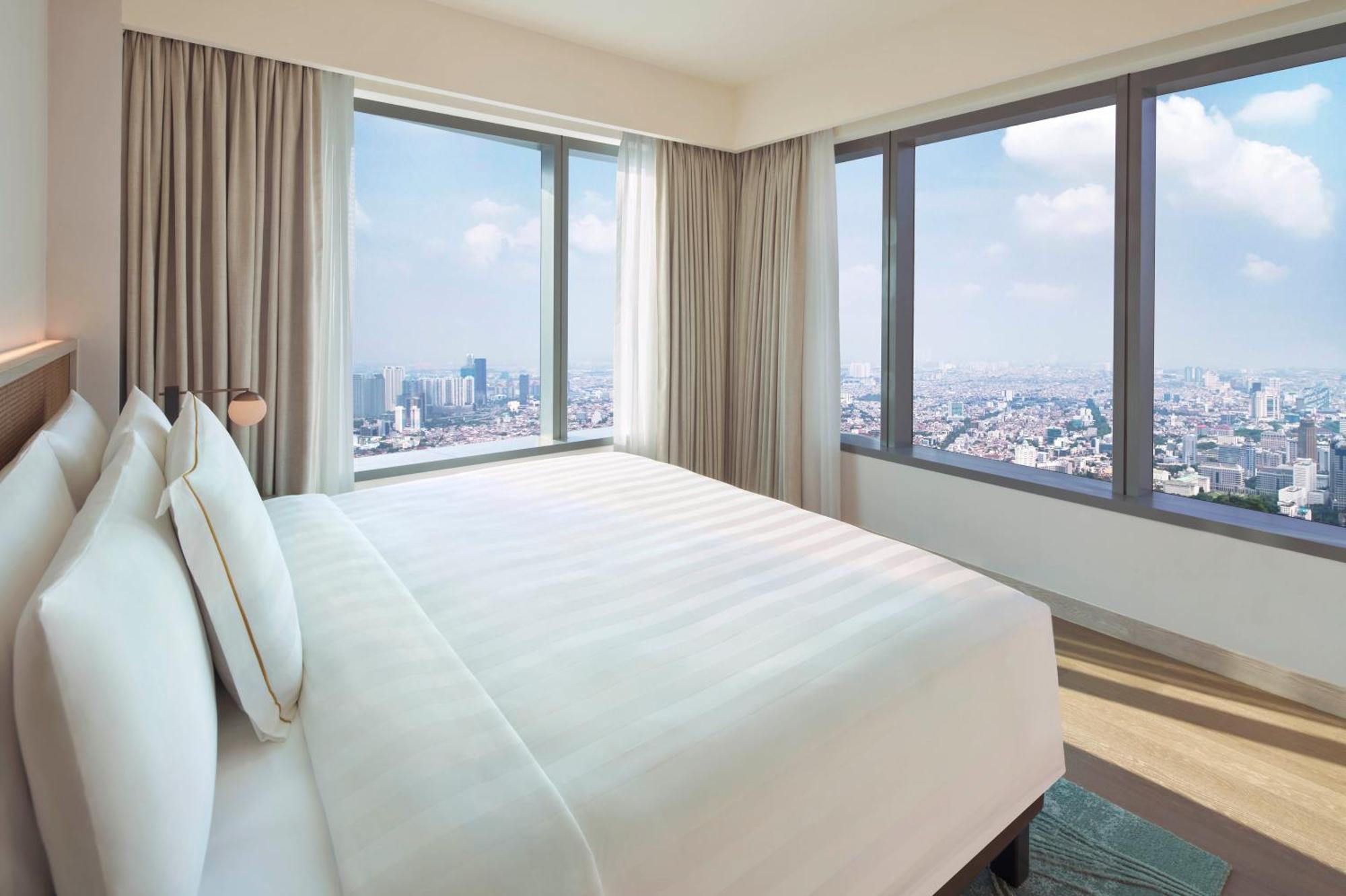 Parkroyal Serviced Suites Jakarta Exterior photo